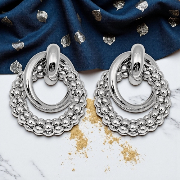 🆕️ Chunky Vintage-Inspired White Gold Plated Double Circle Dangle Earrings ✨ - Picture 1 of 12